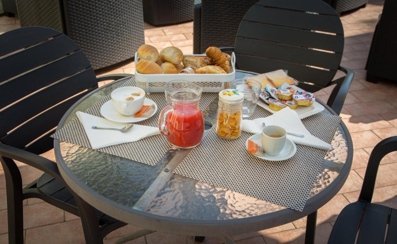 Relais Corte Bergamini Peschiera del Garda Luaran gambar