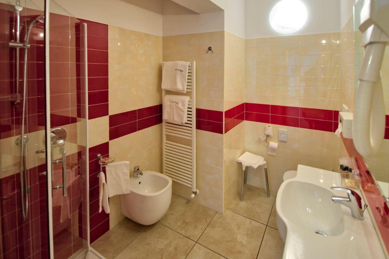 Relais Corte Bergamini Peschiera del Garda Luaran gambar