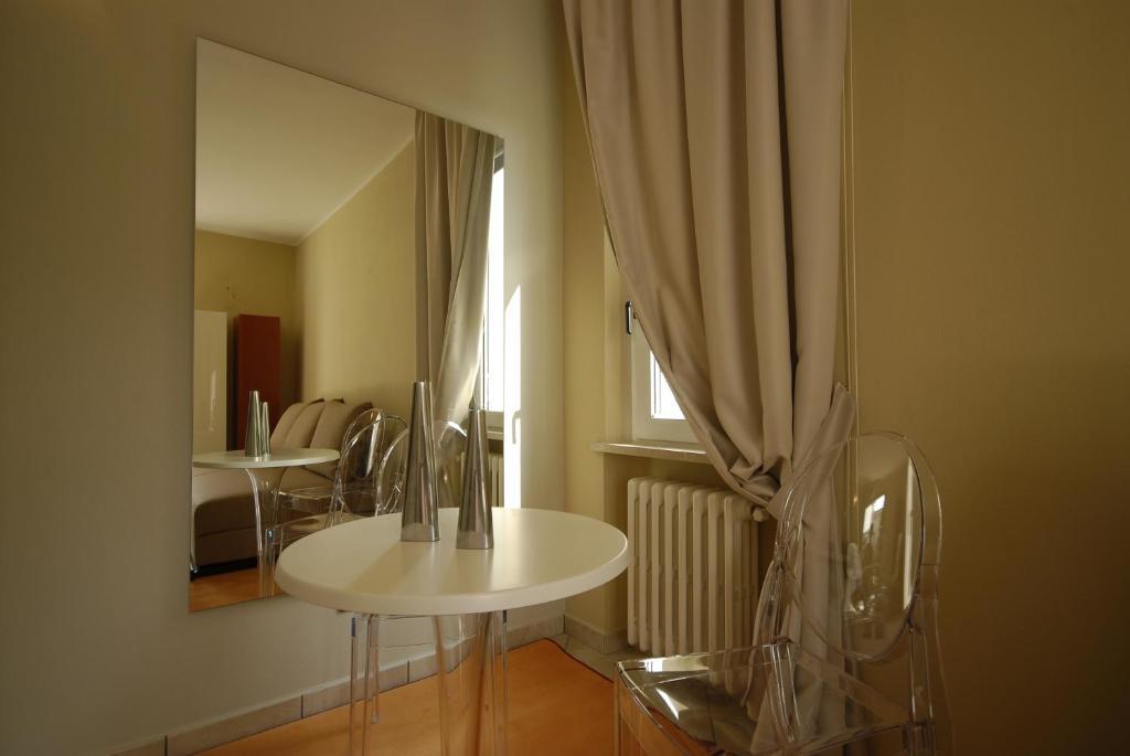 Relais Corte Bergamini Peschiera del Garda Bilik gambar